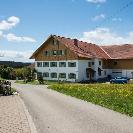 Auszeit Mit Kueche Viel Ruhe Und Séjour chez l'habitant Untrasried